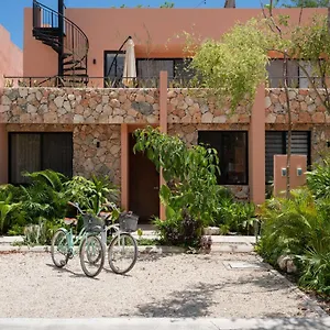https://casa-en-la-selva.allrivieramayahotels.com